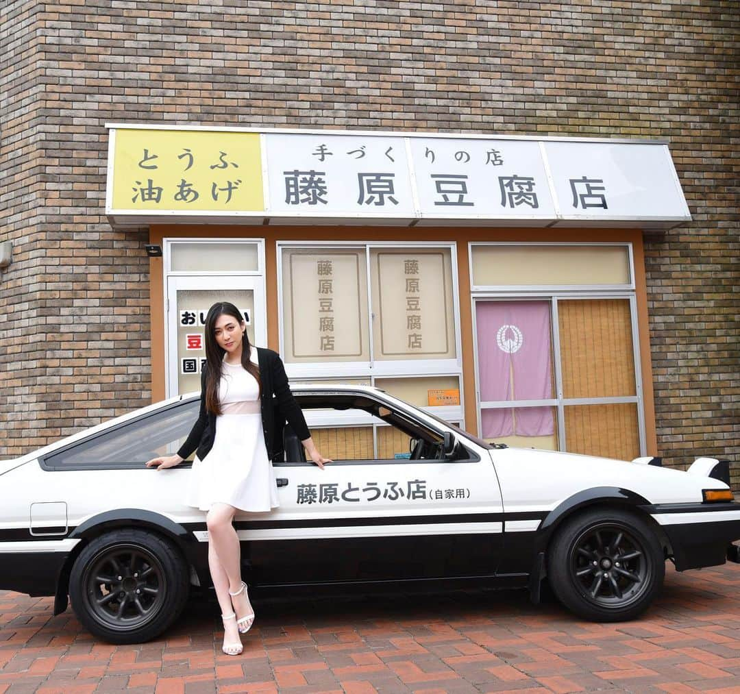 塚本奈々美さんのインスタグラム写真 - (塚本奈々美Instagram)「I'm the promotion ambassador for the movie ”initial D”, and also the tourism ambassador for Shibukawa City/Gunma,  where the comic "Initial D" was set in. The photo is with Takumi's AE86.  ・ ・ ・ #渋川 #渋川観光大使 #ae86 #伊香保おもちゃと人形自動車博物館」5月28日 18時31分 - tsukamotonanami