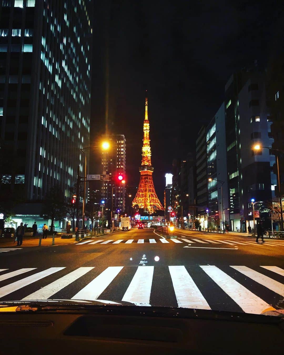 坪倉由幸のインスタグラム：「東京タワー見たら写真撮っちゃうタイプ。 #営業再開」