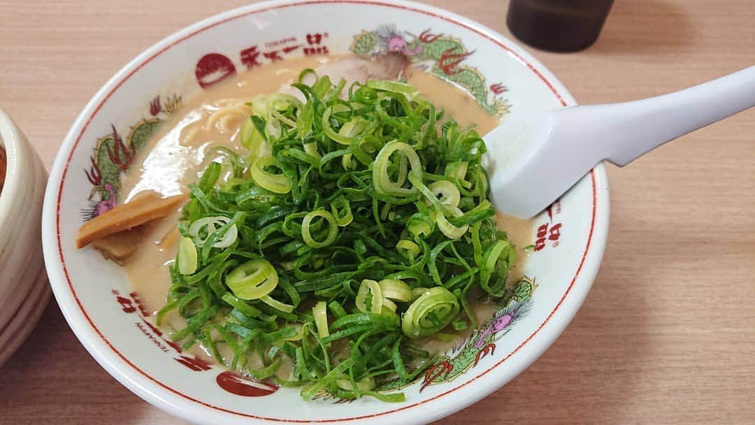 石原祐美子のグルメインスタ