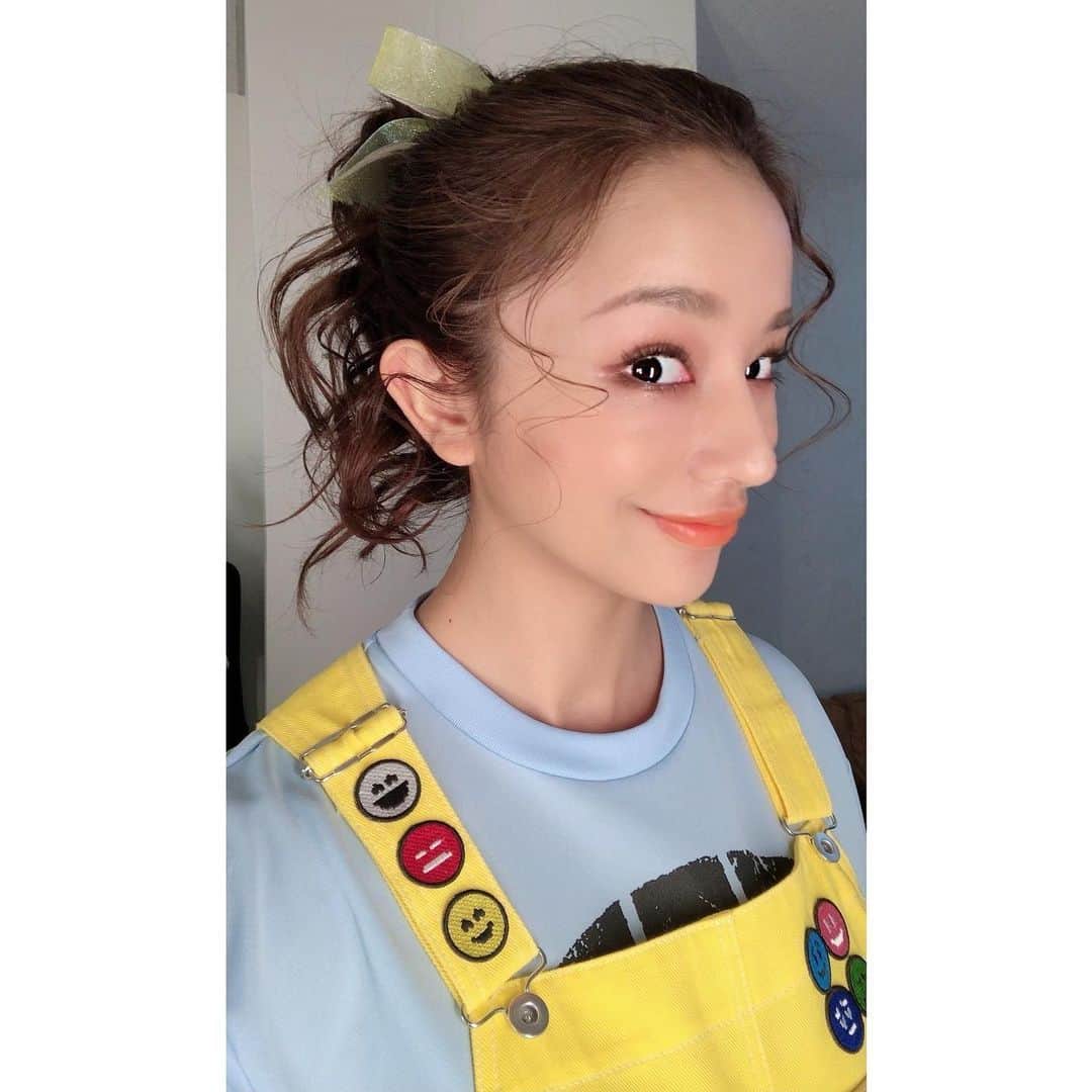 のインスタグラム：「見てくれてありがとうございました！難しかった…😭という事は自分を成長させてくれるものって事やね！ まだまだ不慣れですが成長できるよう頑張りますので、これからも天才てれびくんhello宜しくお願い致します！ 来週の生放送もお楽しみに✌︎ #天才てれびくんhello #成長記録  Hair&Make up by @hori_hairmake  もっぱらオレンジ系にハマっています！」