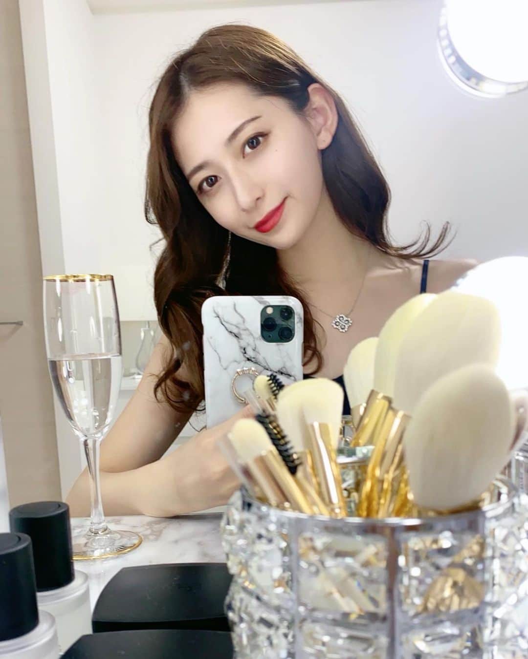 FUMIのインスタグラム：「.﻿ ﻿ ﻿ みんな質問箱ありがとう💗﻿ なんでこんな優しい人ばっかりなんやろ🤭﻿ ﻿ ﻿」