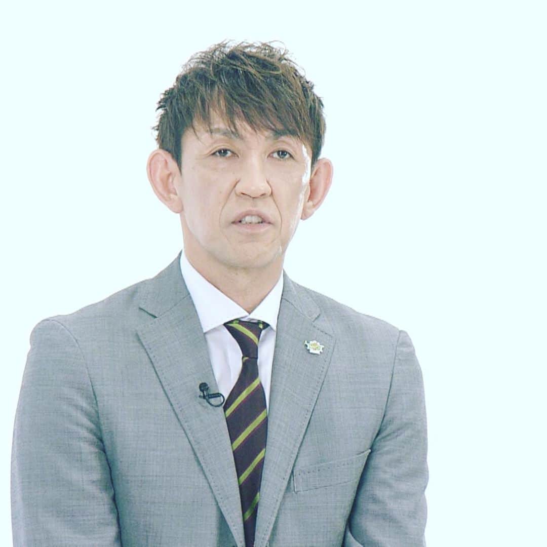 中村剛大さんのインスタグラム写真 - (中村剛大Instagram)「【折茂武彦引退特番】 27年目のラストダンス 〜伝説レジェンドと呼ばれた男〜  折茂さんの現役ラストシーズンに密着取材させていただき、27年間のバスケ人生を振り返る1時間のドキュメンタリー番組です。  この番組では、アナウンサーとしてではなく、初めてディレクターとして番組制作に携わりました。取材、構成、インタビュー、ナレーションなどを務めています。  折茂さんがバスケ人生を通じて伝えたかったモノ。その想いを感じていただけたら嬉しいです。私も「折茂さんのために伝えたい」という想いで取り組みました。  折茂さんと縁の深い方々にも出演していただいています。ぜひご覧ください。  #Bリーグ  #レバンガ北海道 #折茂武彦 #UHBにて5月30日16時から放送 #バスケ好きな人と繋がりたい」5月28日 23時25分 - gotan1207