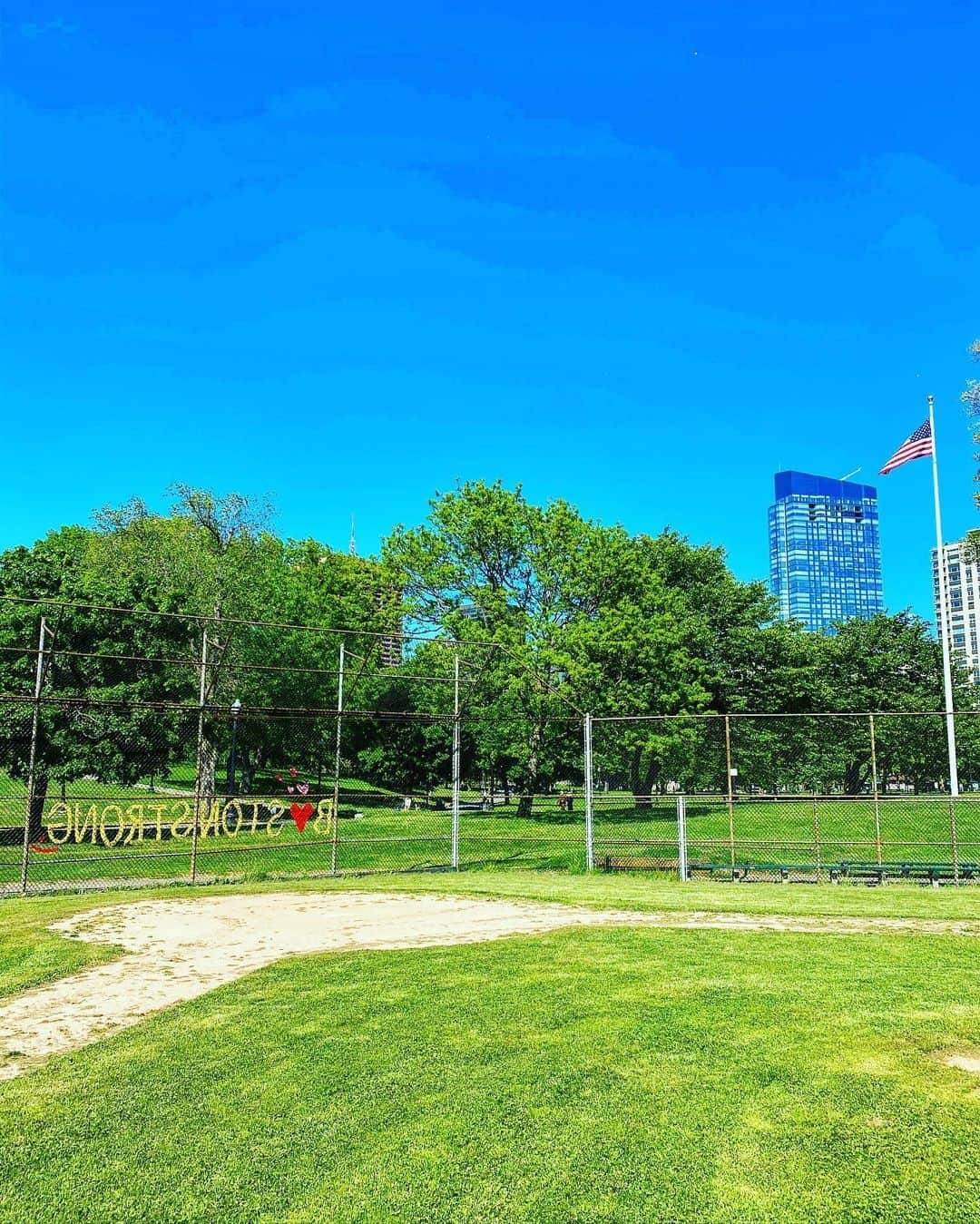 RyosukeTakenakaさんのインスタグラム写真 - (RyosukeTakenakaInstagram)「Memorial Day.  #boston #memorialday #hotdays☀️」5月28日 23時49分 - tori.usa8