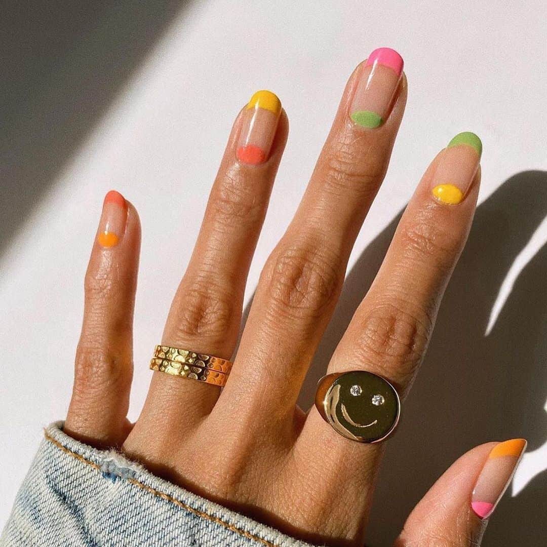 Bruna Unzuetaのインスタグラム：「#Refs da semana ✨💅🏼」
