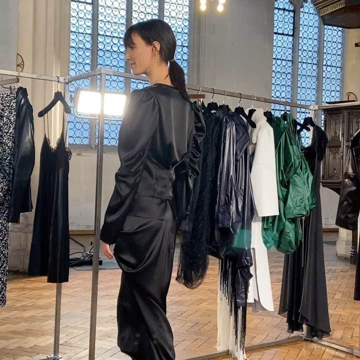 のインスタグラム：「Showroom fall2020. #sharonwauchob」