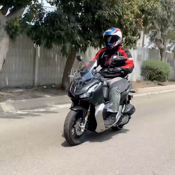のインスタグラム：「2021 ADV150 | Think of it as a cross between the Africa Twin and a PCX150 scooter. Bottom line: it’s a model that’s practical while still looking tough. #adv150」