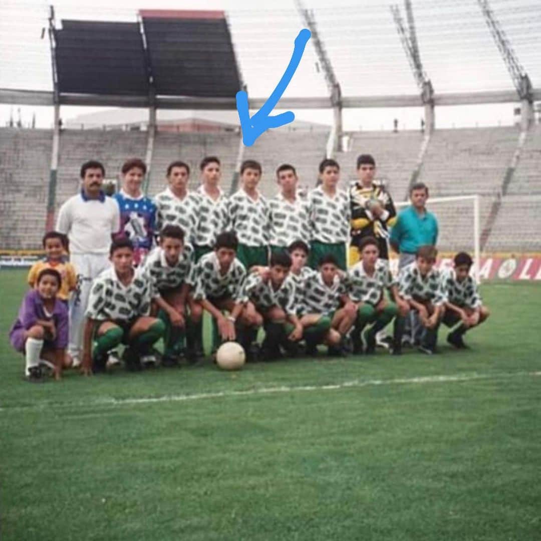 エルキン・ソトのインスタグラム：「TBT 💥⚽️Club Cinemax ⚽️Sel. Caldas ⚽️Atletico Nacional ⚽️Once Caldas 🤜🏼⚽️💥🤛🏼」