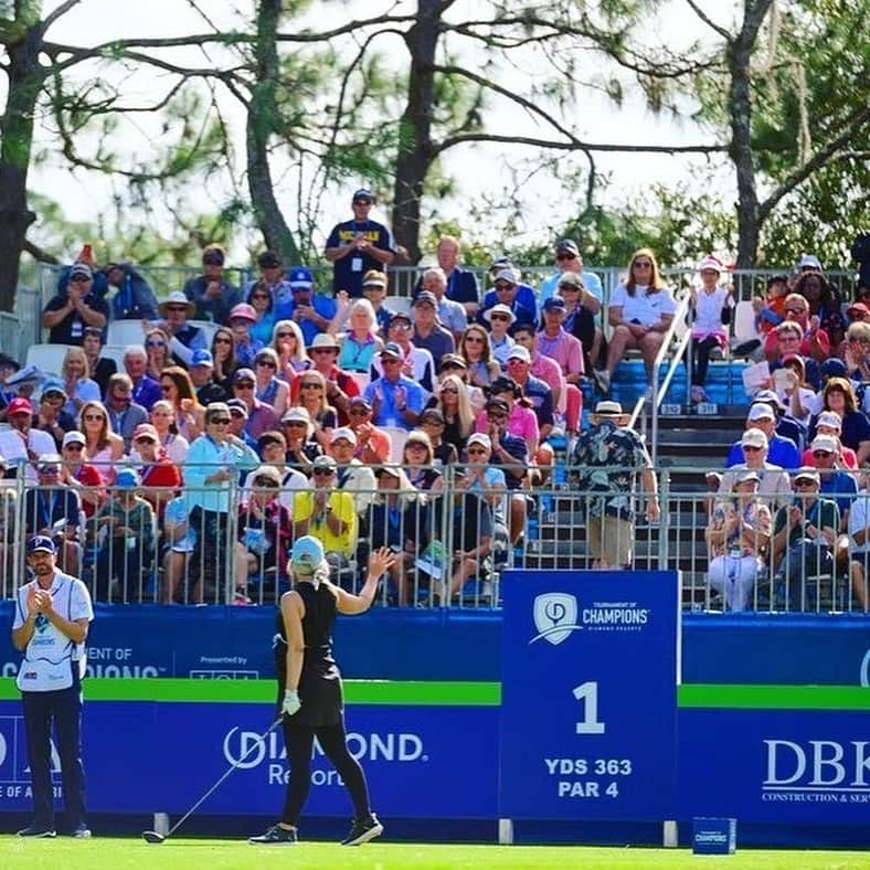 ブレア・オニールさんのインスタグラム写真 - (ブレア・オニールInstagram)「In January I was competing in the #DiamondLPGA ⛳️ Such a great throwback to look back on. I was just over six months pregnant and looking back I can’t believe I played five rounds of golf in a row and walked with that big baby bump! One of my best memories and I played well finishing in 6th place against the guys 😉📺 ❕You can catch a rerun of the final round of @diamondresorts Lpga this Sunday on @golfchannel !」5月29日 3時18分 - blaironealgolf