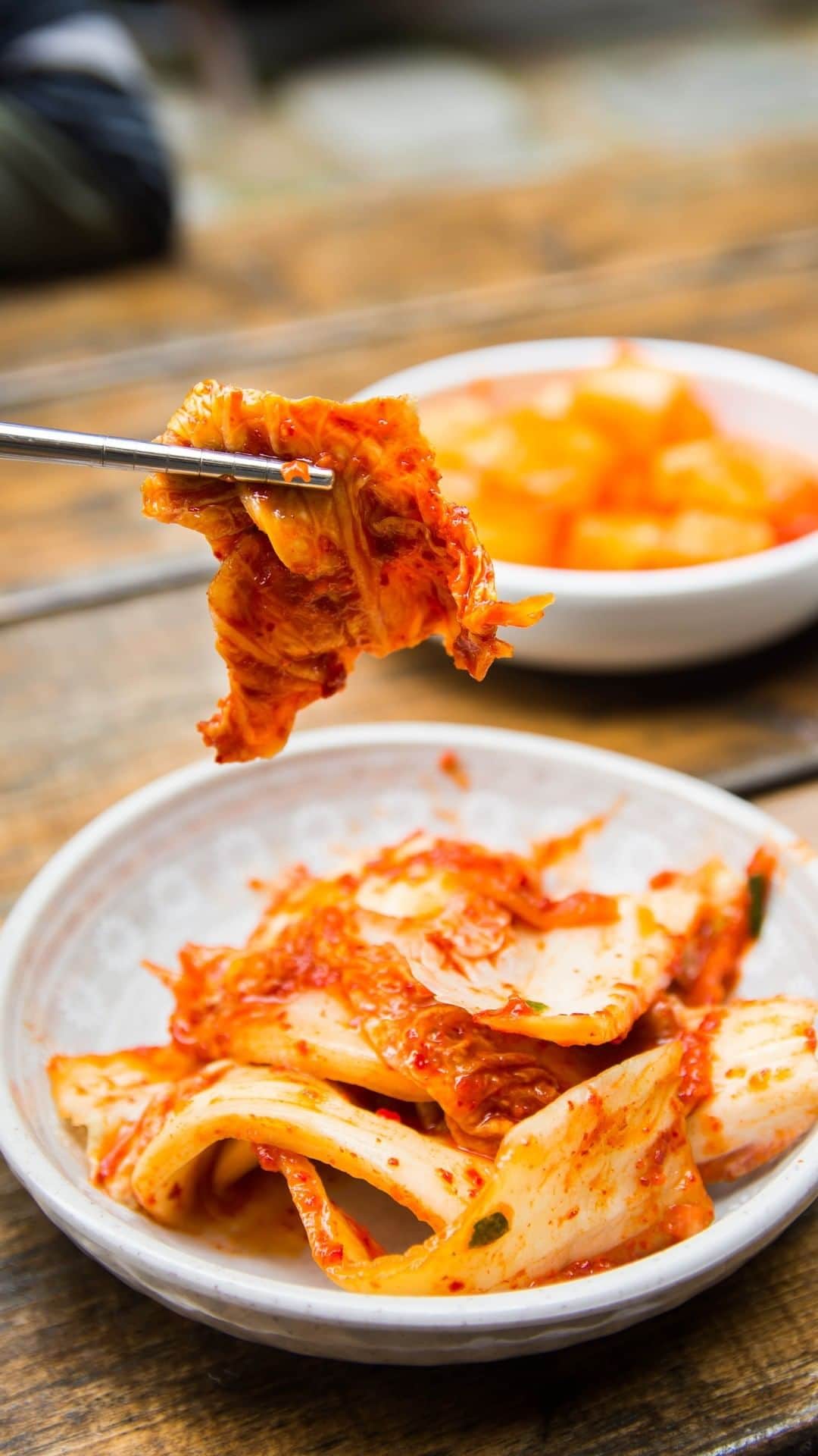 Lonely Planetのインスタグラム：「Taste your favorite flavors from around the world right in your own kitchen. Learn how to make Korean Kimchi.」