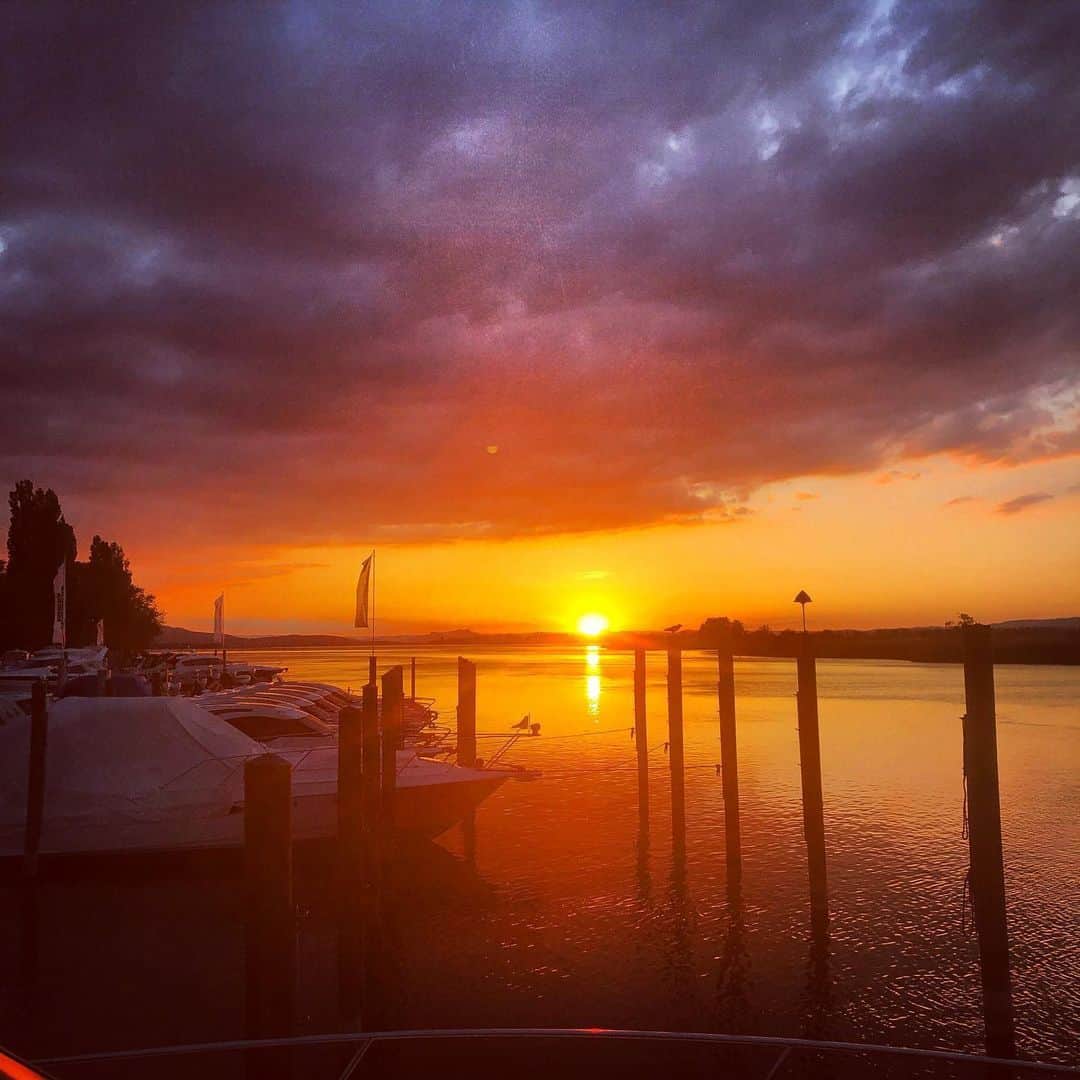 のインスタグラム：「Was soll man zu dem Sonnenuntergang sagen ...😍😍」