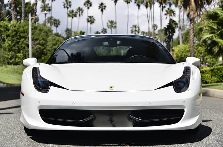 Dirk A. Productionsのインスタグラム：「🚨DRIVE IT HOME TODAY! 2011 Ferrari 458 Coupe •A truly enjoyable naturally aspirated V8 Ferrari •Factory Carbon Fiber Overload • 22,100 Miles •Original MSRP near $348K •Priced to sell! More than 50% OFF Original MSRP 🌍Worldwide Shipping Ready 🎯Want it? FOR PRICE —DM or TEXT (424) 256-6861」