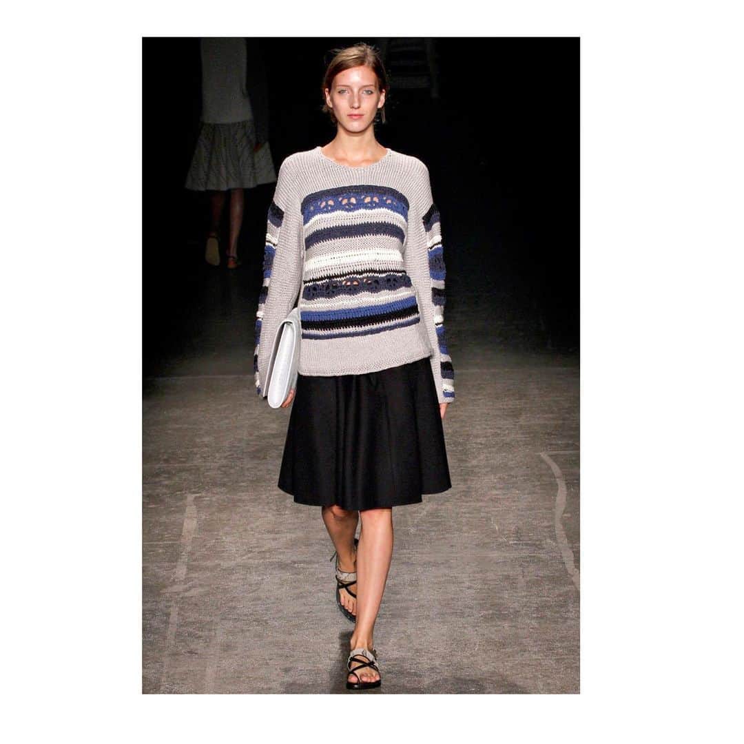 のインスタグラム：「Hand made crochet sweater with cotton twill Circle skirt. #runwaylook shop #archive #shoponline #yigalazrouel #madeinnewyork」