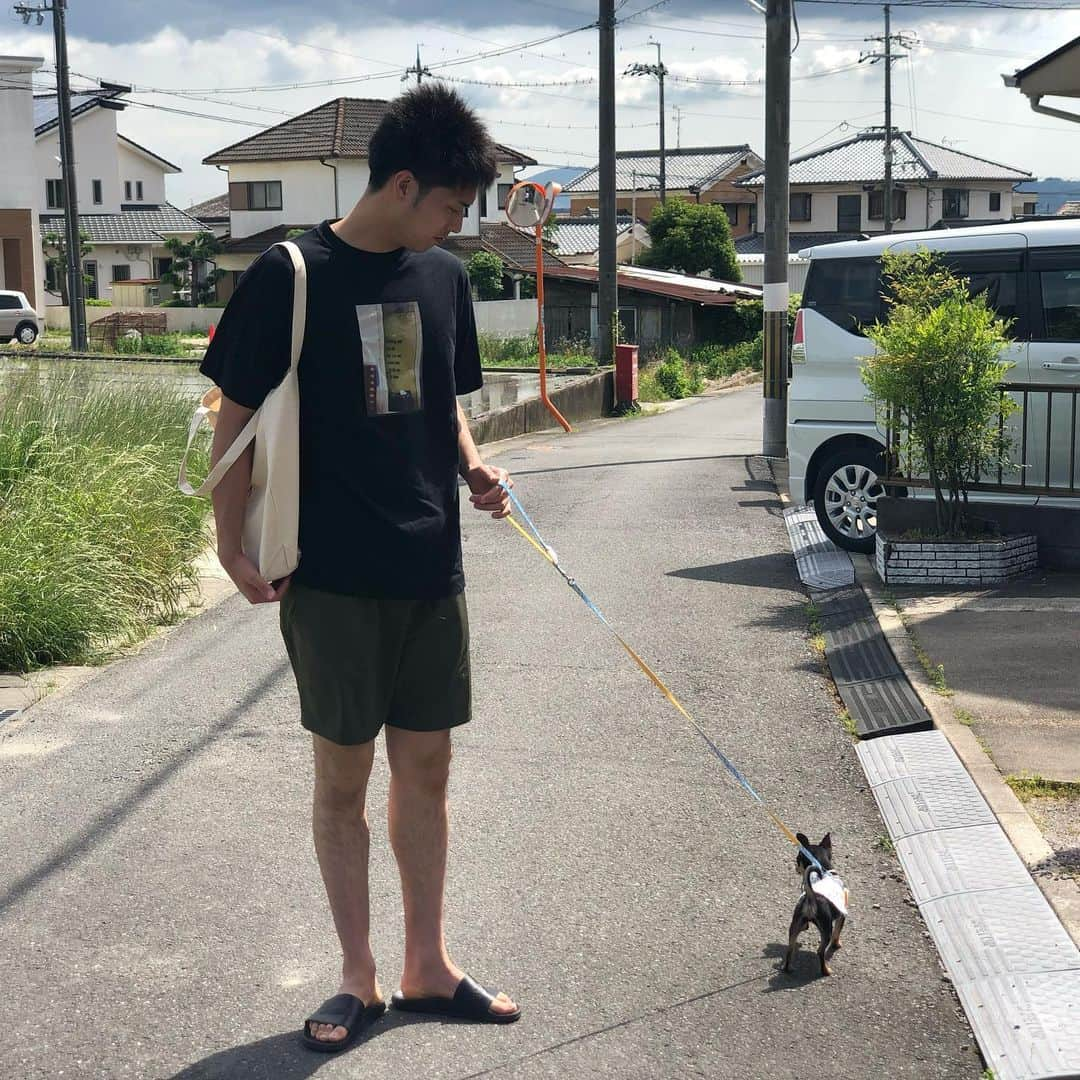 岡田侑大さんのインスタグラム写真 - (岡田侑大Instagram)「お久しぶりの散歩🚶‍♀️ 最近お気に入りの服👌👌 皆さんも是非チェックしてみて下さい👀  @noism_home  @noism_select」5月29日 16時55分 - okadayutabsk