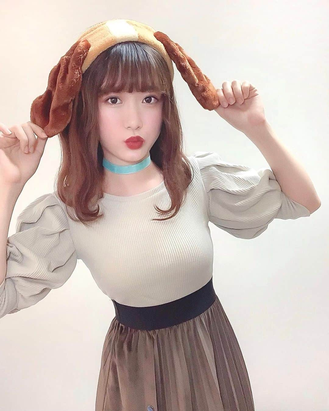 Kanaさんのインスタグラム写真 - (KanaInstagram)「ㅤ ㅤ レディバウンドがしたくて ずっと前にヘアバンド買ったけど する機会がなくて やっと実現🐶🍝🧡🐾 ㅤ レディちゃんぽく 髪をゆる〜くふわっと巻きました 最近ずっとストレートだったから 久しぶりだ🥺 ㅤ ㅤ ㅤ ㅤㅤㅤㅤ トップスはあきさん @akeeey95 が ストーリーに載せてて 好みすぎて即購入したやつ🤭💘 ㅤㅤㅤㅤ シルエットがドストライク めっかわである。。。🥺💭 ㅤ ㅤㅤ ㅤ tops / @amerge.official skirt / @_cuute_shop_ ㅤ ㅤ ㅤ ㅤ ㅤ ㅤㅤ ㅤㅤ #kana_disneybound ㅤ #わんわん物語 #レディ #ディズニーバウンド #おうちディズニーバウンド #レディバウンド #ヘアバンド #東京ディズニーリゾート #ディズニー #ディズニーコーデ #バルーン袖 #ladyandthetramp #ladybound #disneybound #disneyobsessed」5月29日 17時11分 - kalnnas2