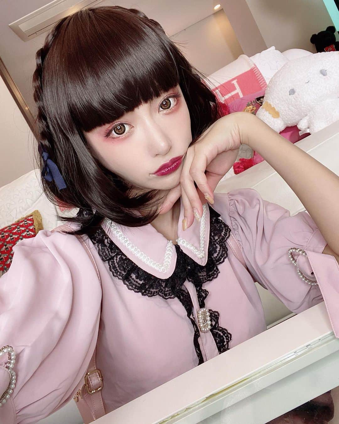 明日花キララのインスタグラム：「地雷でも好き？💉」