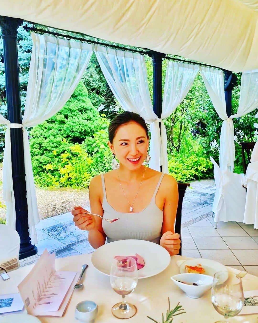 西内ひろのグルメインスタ