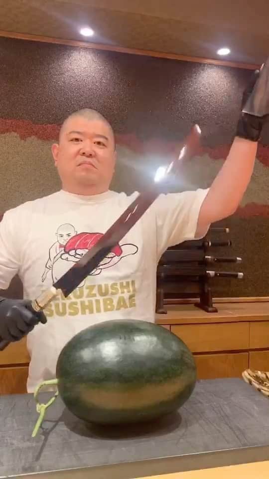 のインスタグラム：「The skin is hard！was difficult」