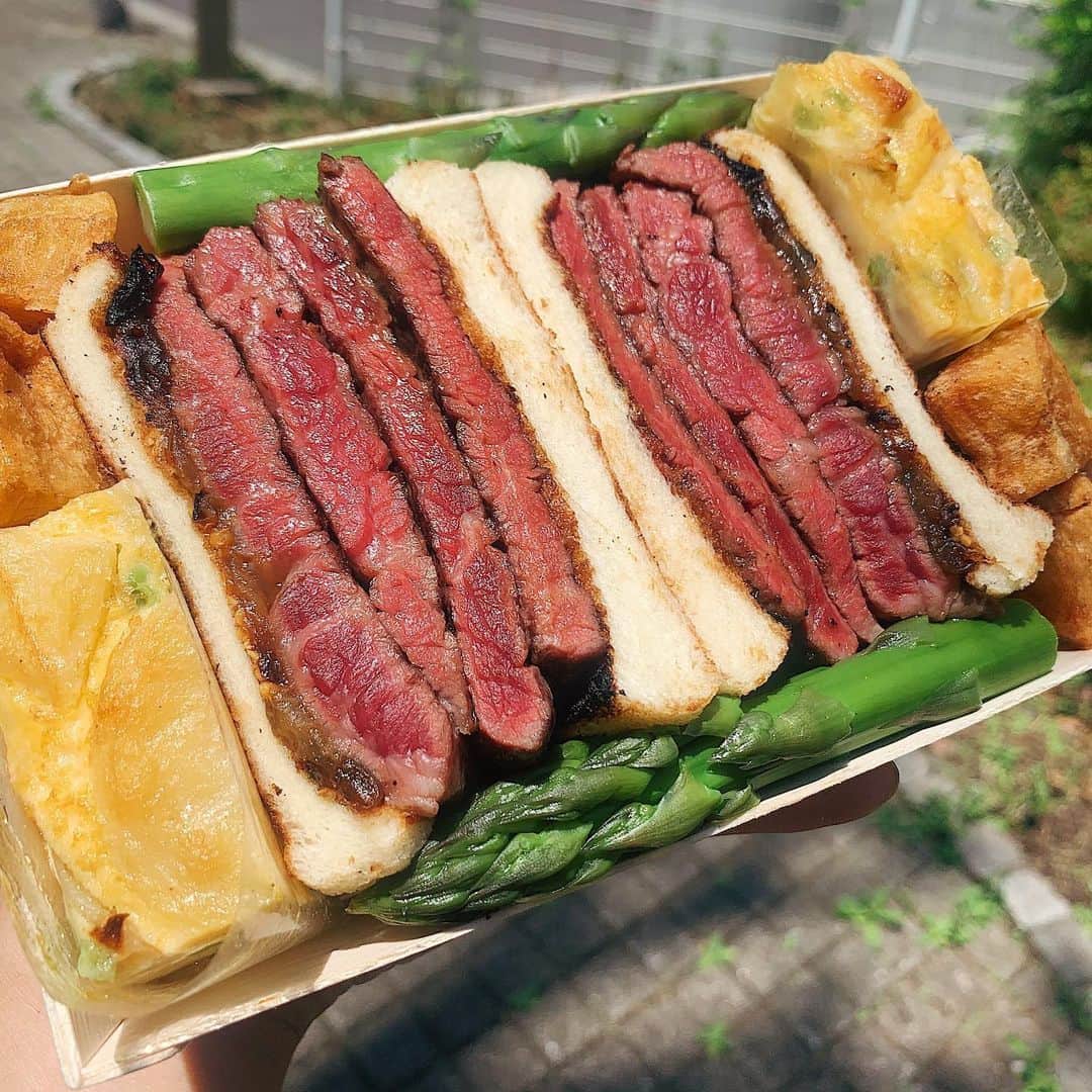 唯一無二の絶品グルメのグルメインスタ