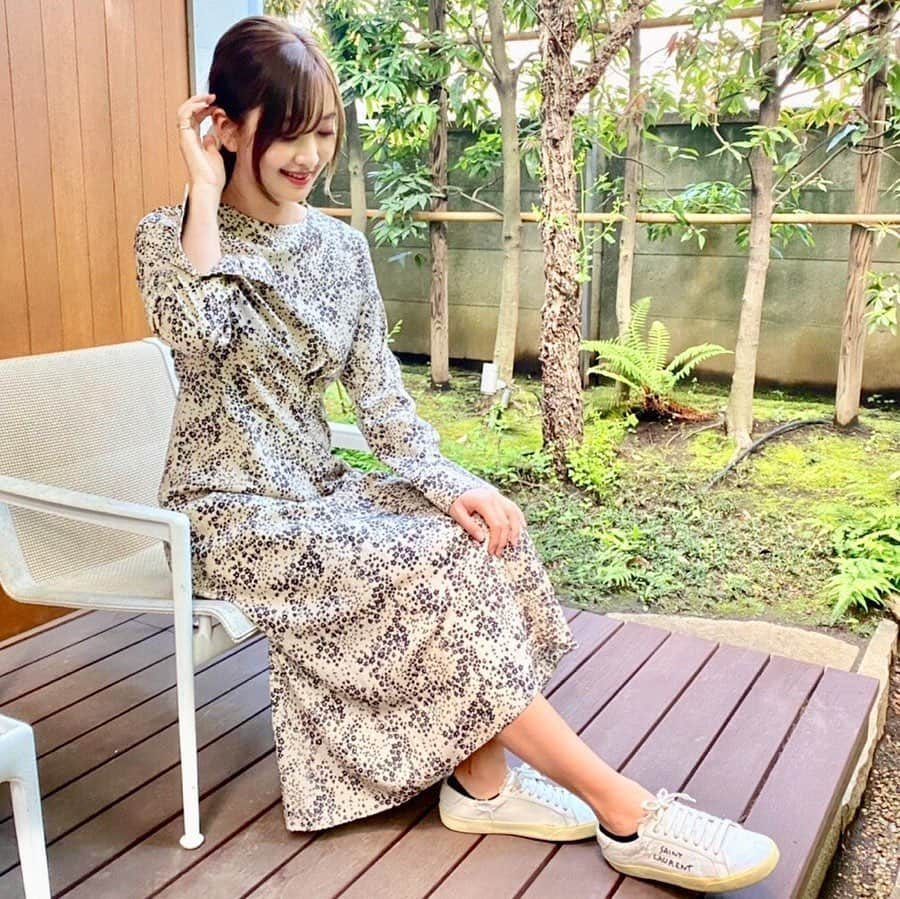 佐達ももこさんのインスタグラム写真 - (佐達ももこInstagram)「todays💐﻿ ﻿ かわいーでしょー☺️💓﻿ ﻿ ﻿ #ootd#outfit#fashion#coordinate#valmuer#valmuer_official#gardenbyvalmuer#ヴェルムーア﻿」5月29日 20時35分 - sadamomodayo