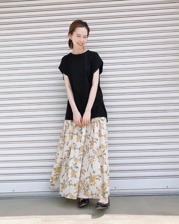 はれこのインスタグラム：「くるくる回ってみた🥺🌙 . . #slobeiena #スローブイエナ #iena #イエナ #baycrews #ベイクルーズ #動くはれこ #はれここれ買う」