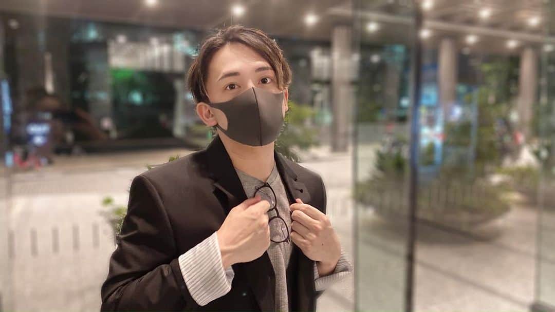 カブキンのインスタグラム：「今日から毎日婚活パーティー生活  #婚活 #婚活YouTuber #モテたい #カブ婚  #結婚できなかったら都知事選出ます」
