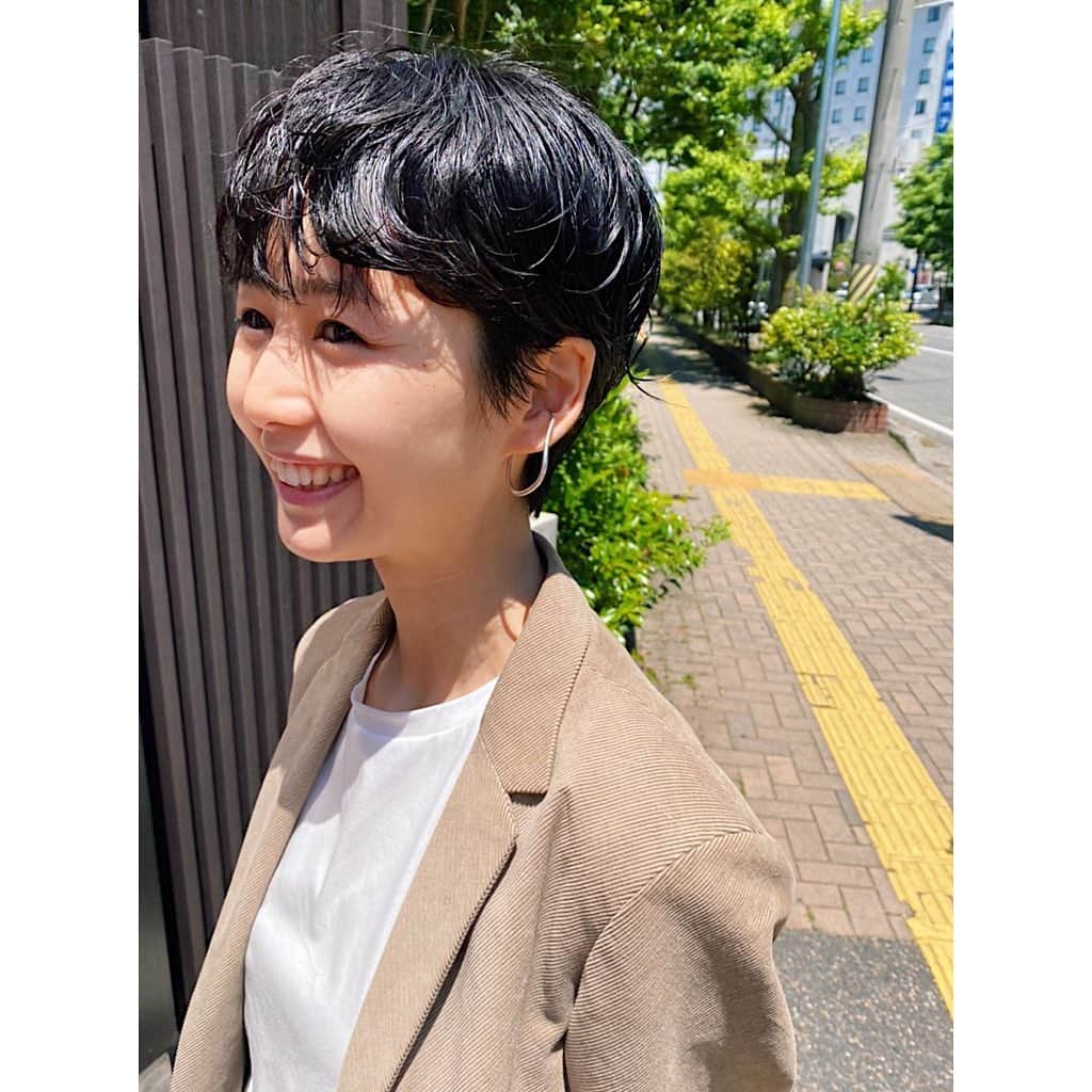 水戸悠夏子さんのインスタグラム写真 - (水戸悠夏子Instagram)「パーマを生かしてもらいつつ、ばっさり切りました。スッキリです！」5月29日 21時46分 - mitoyukako