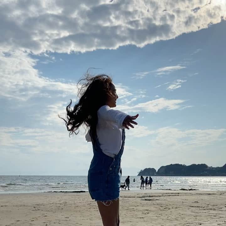 大橋リナのインスタグラム：「🏝☀️💕」