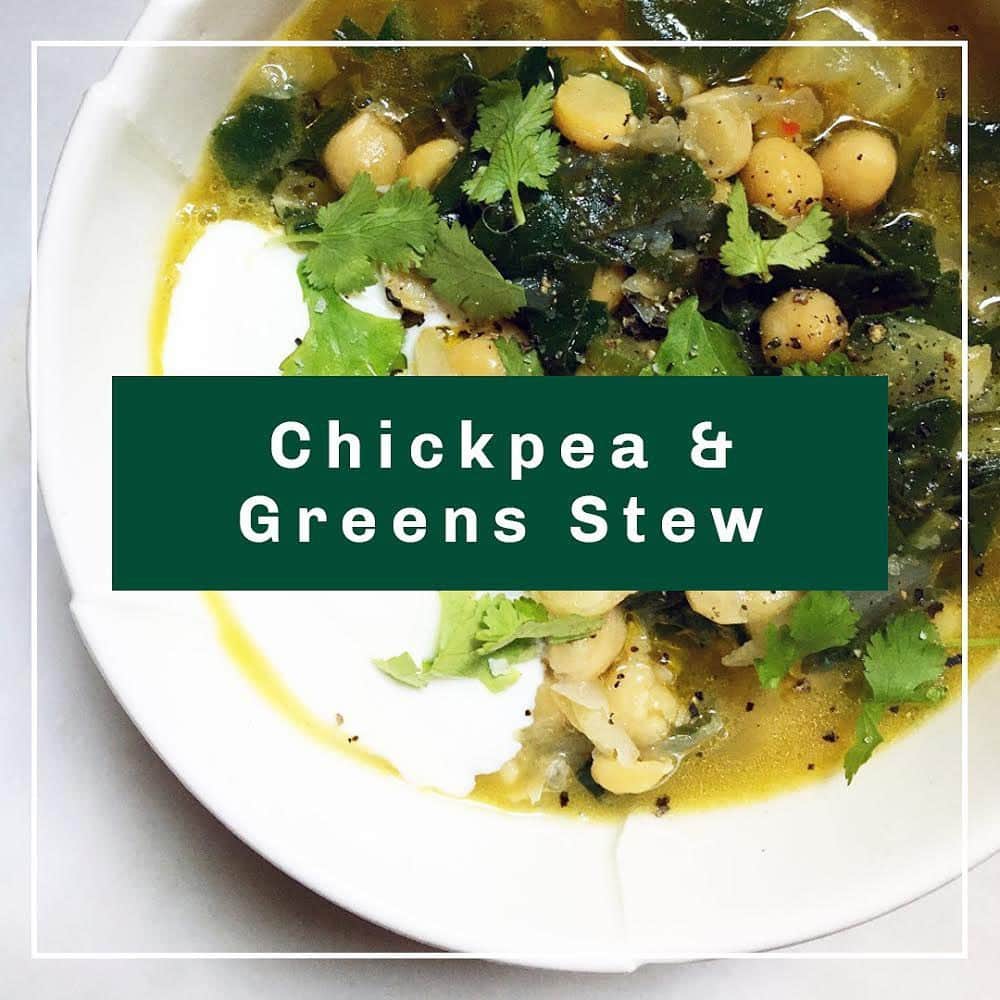 アンシャングリークさんのインスタグラム写真 - (アンシャングリークInstagram)「𝒞𝑜𝑜𝓀 𝓌𝒾𝓉𝒽 𝒜𝒢𝒮 : Chickpea and Greens Stew 🥬  Today’s recipe is Christina Kotsilelou’s Chickpea and Greens Stew. As always, if you make this please continue to share on Instagram with #CookwithAGS 😋」5月30日 0時29分 - ancientgreeksandals