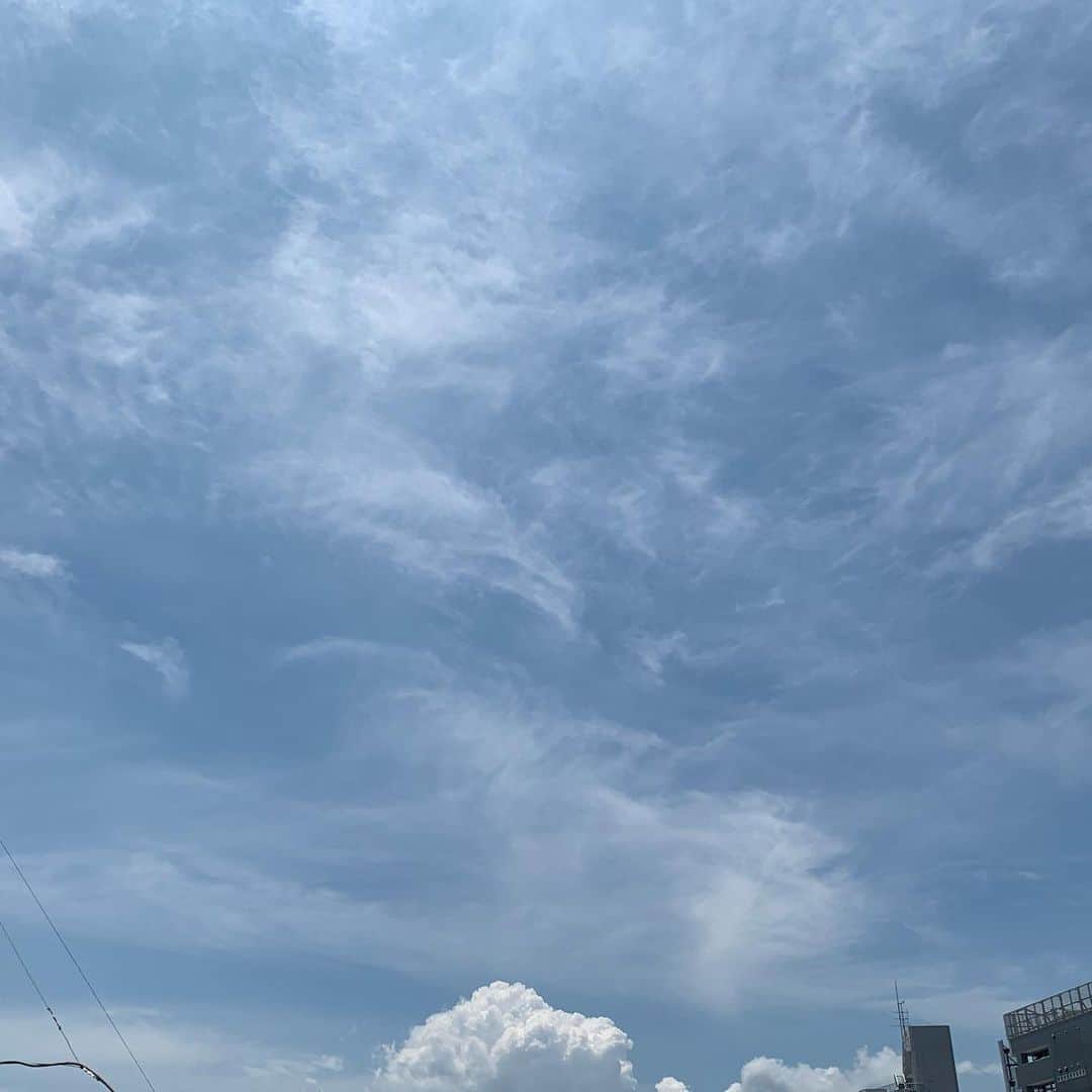 入江悠さんのインスタグラム写真 - (入江悠Instagram)「今日の空は作為がなくて気持ちがいい。」5月30日 11時22分 - u_irie