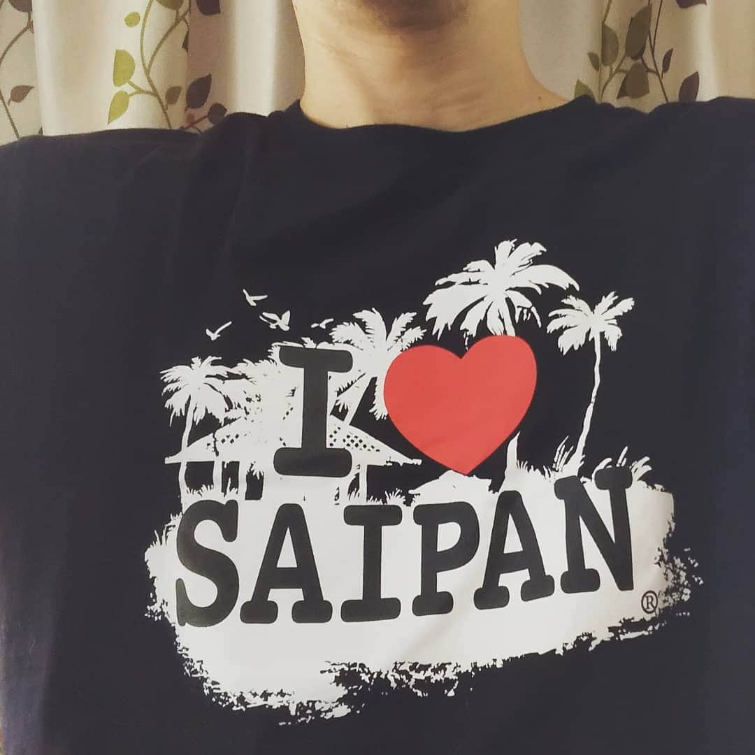 川久保秀一さんのインスタグラム写真 - (川久保秀一Instagram)「今日のTシャツ。 ちなみにサイパンに行ったことはない(^^; #tshirt #souvenir #ご当地tシャツ」5月30日 11時27分 - hidekazu_kawakubo