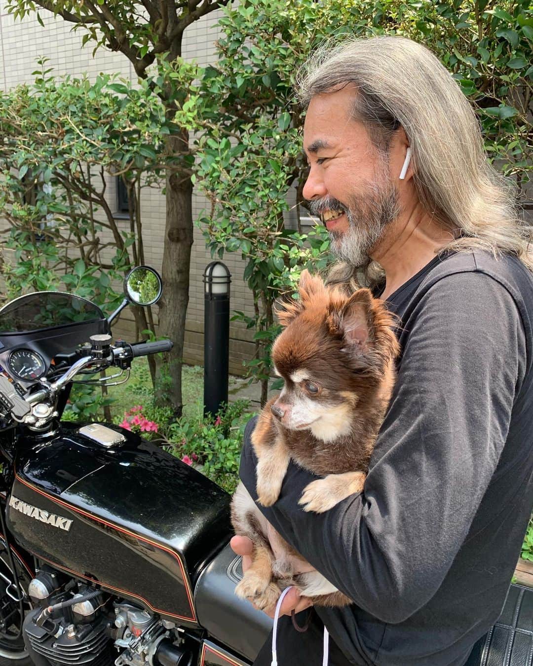 杉原勇武のインスタグラム：「洗車後、愛犬と❗️」