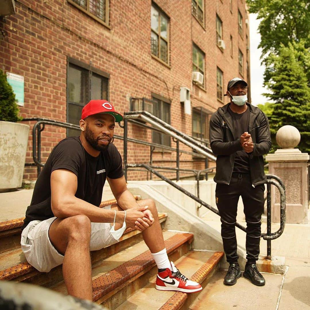 さんのインスタグラム写真 - (Instagram)「Thank You NYCHA First Responders ❤️🦾 #Brooklyn #NYC #Love #NYCHA #PSA3 #TGF 📸 @befreaky」5月30日 3時50分 - tajgibson