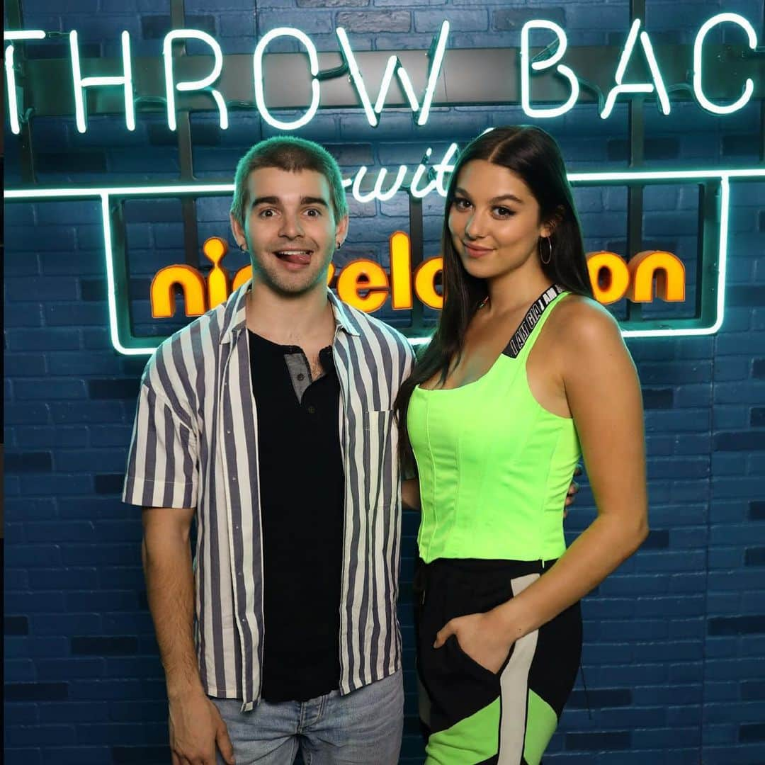 ジャック・グリフォーさんのインスタグラム写真 - (ジャック・グリフォーInstagram)「A lot of time has passed since the last day shooting Thundermans. Check out our episodes of throwback with Nick! Link in bio 🧡」5月30日 4時51分 - jackgriffo