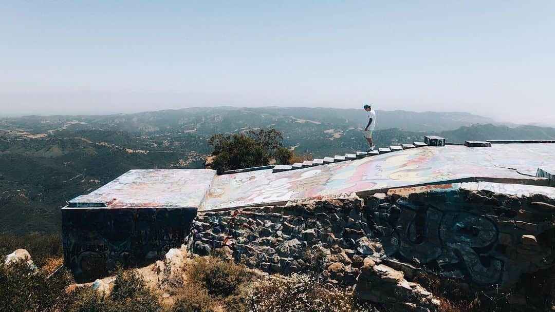 ジャスティン・ビーバーさんのインスタグラム写真 - (ジャスティン・ビーバーInstagram)「Now is the time to rise from the dark and desolate valley of segregation to the sunlit path of racial justice」5月30日 4時45分 - justinbieber