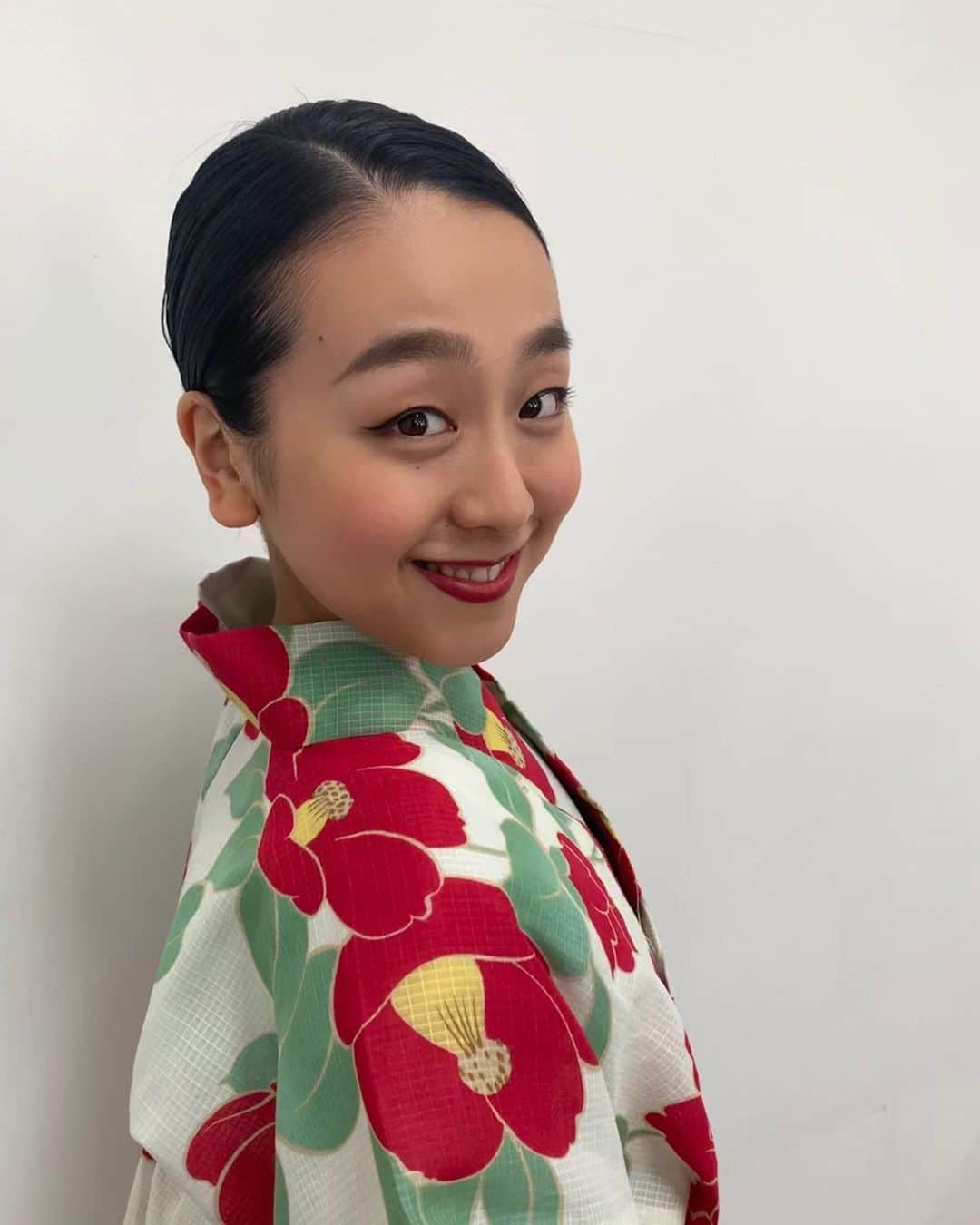 浅田真央さんのインスタグラム写真 - (浅田真央Instagram)「2020年「25ans」 7月号掲載 どうぞご覧ください。 #25ans」5月30日 9時29分 - maoasada2509