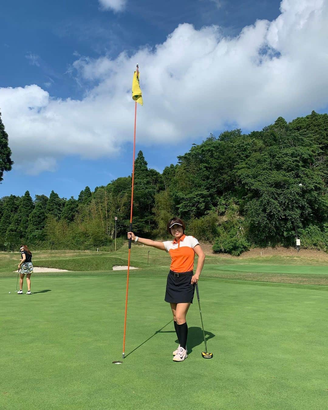 新井里茄のグルメインスタ