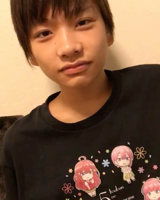 南出凌嘉のインスタグラム：「昨日はたくさんコメントありがとうございます！ #リクリョーカ つながりでこちらもおすすめです☝️ #昭和元禄落語心中 #動画でお礼 #リョーカ #南出凌嘉」