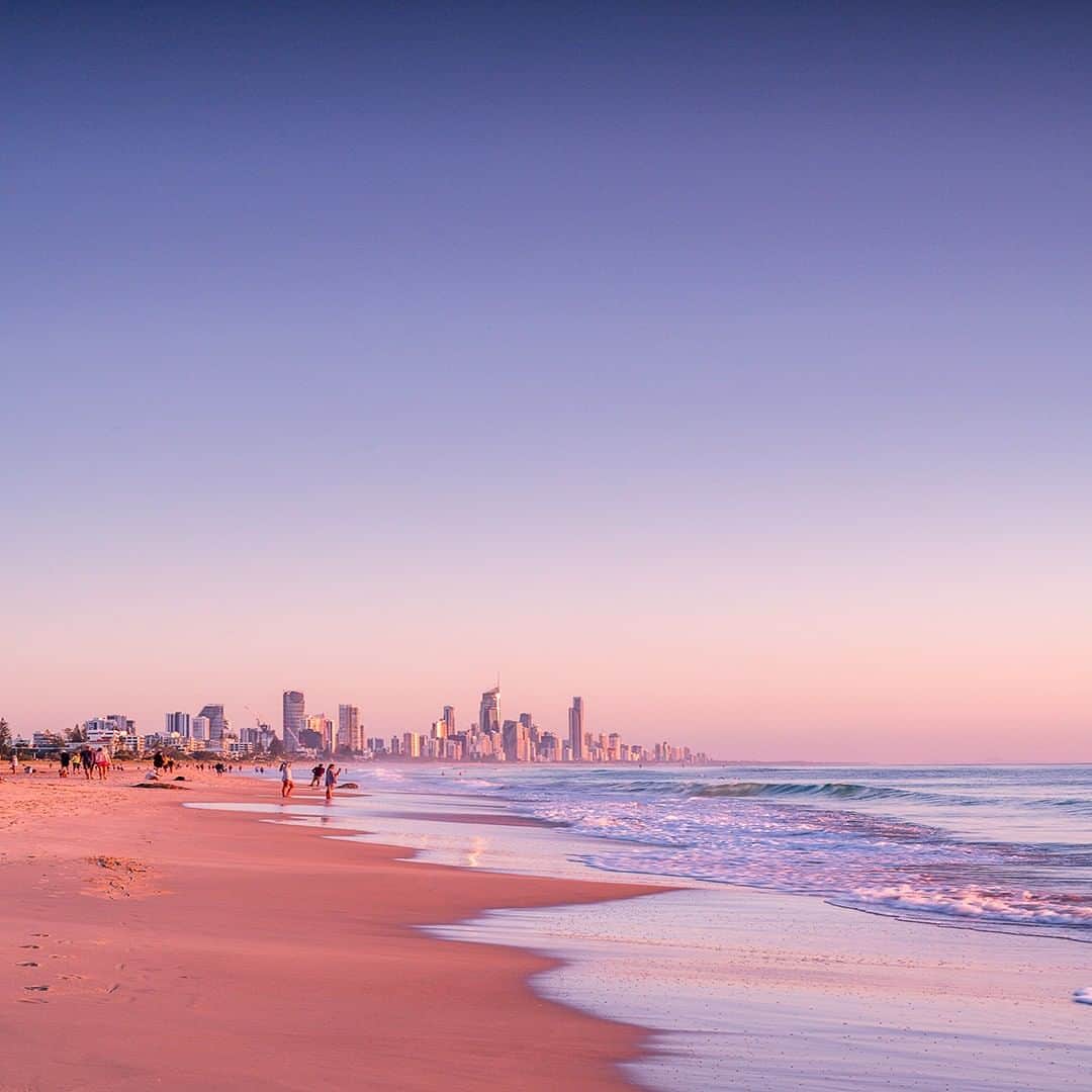 Nikon Australiaさんのインスタグラム写真 - (Nikon AustraliaInstagram)「“I love shooting with the Z 6 with this native lens. The versatility and capability of this camera and lens meant that I captured a silhouetted sunrise, a DOF shot at the water’s edge and this featured shot facing North with the warm light from sunrise on the sand and water creating contrast. Handheld shot on a morning beach walk." - @bridielou_m⁣⁣ ⁣⁣ Camera: Nikon Z 6⁣⁣ Lens: NIKKOR Z 24-70mm f/4 S⁣⁣ Settings: f/11 | 1/30s | ISO 360⁣ ⁣ #MyNikonLife #NikonAustralia #Nikon #Z6 #NikonZ6 #SurfPhotography #Australia」5月30日 13時00分 - nikonaustralia