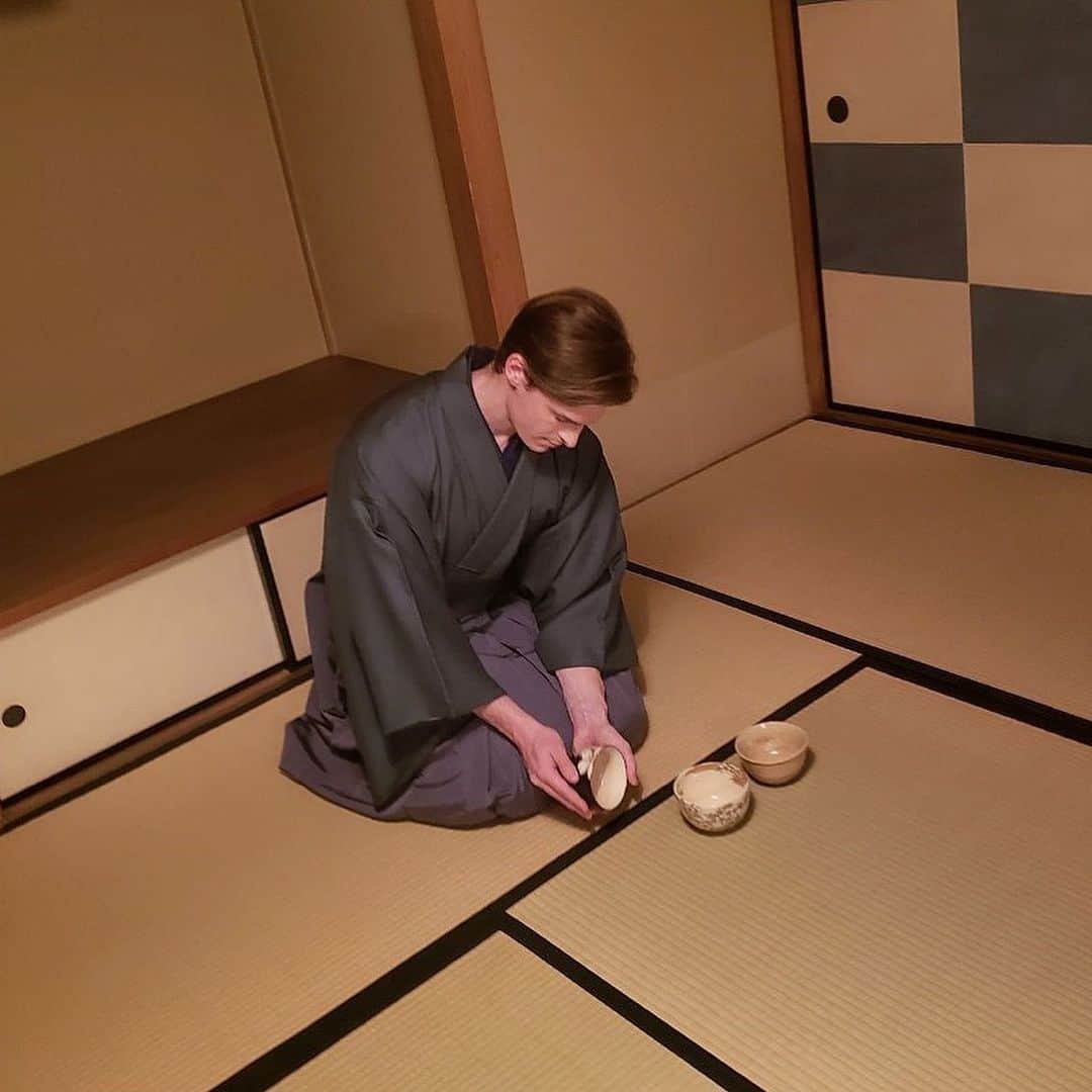 村雨辰剛さんのインスタグラム写真 - (村雨辰剛Instagram)「お茶碗どれにしようかな　👀」5月30日 13時42分 - tatsumasa.murasame