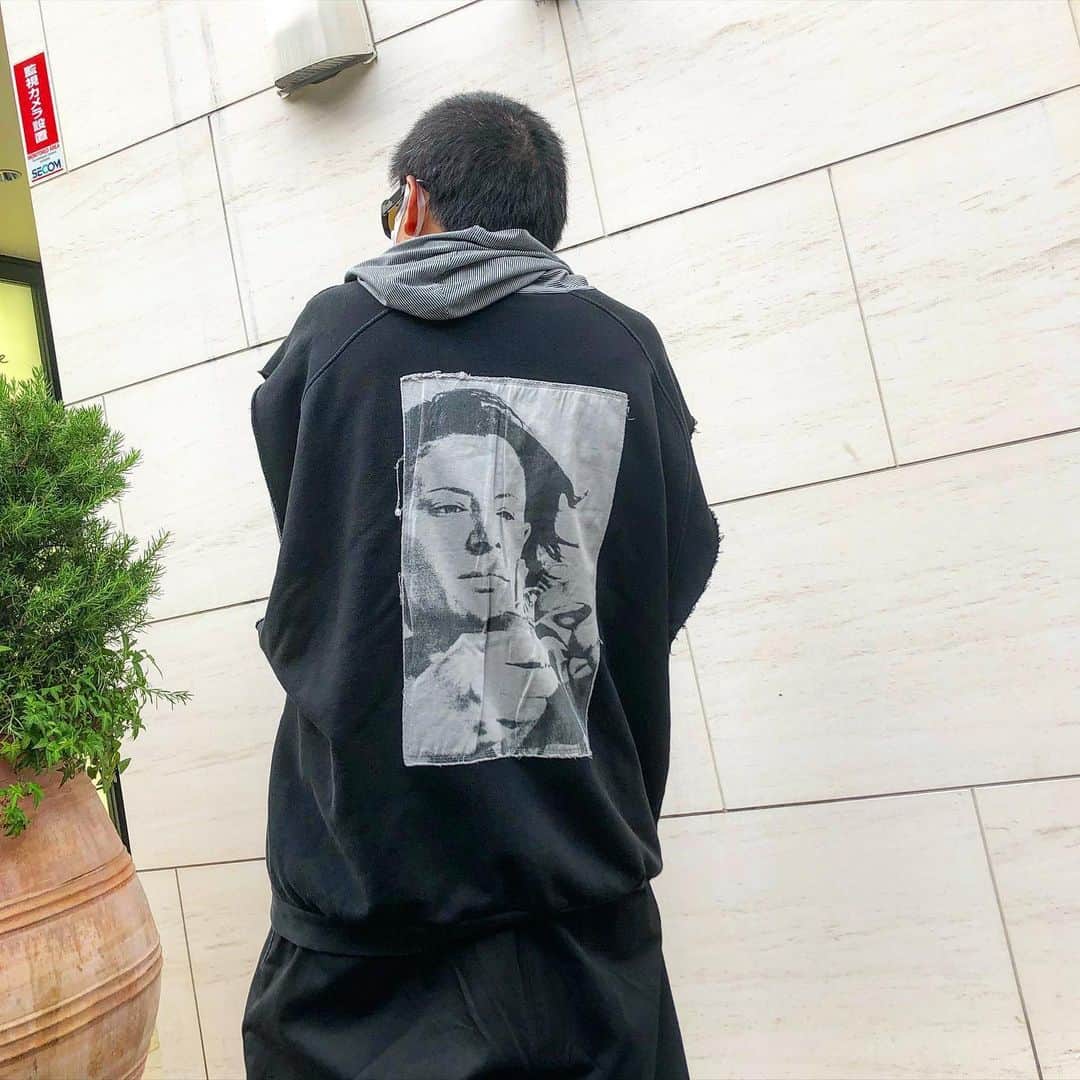 ロザッチさんのインスタグラム写真 - (ロザッチInstagram)「#kollaps #rafsimonsarchive #rafsimons」5月30日 16時51分 - rozacchi