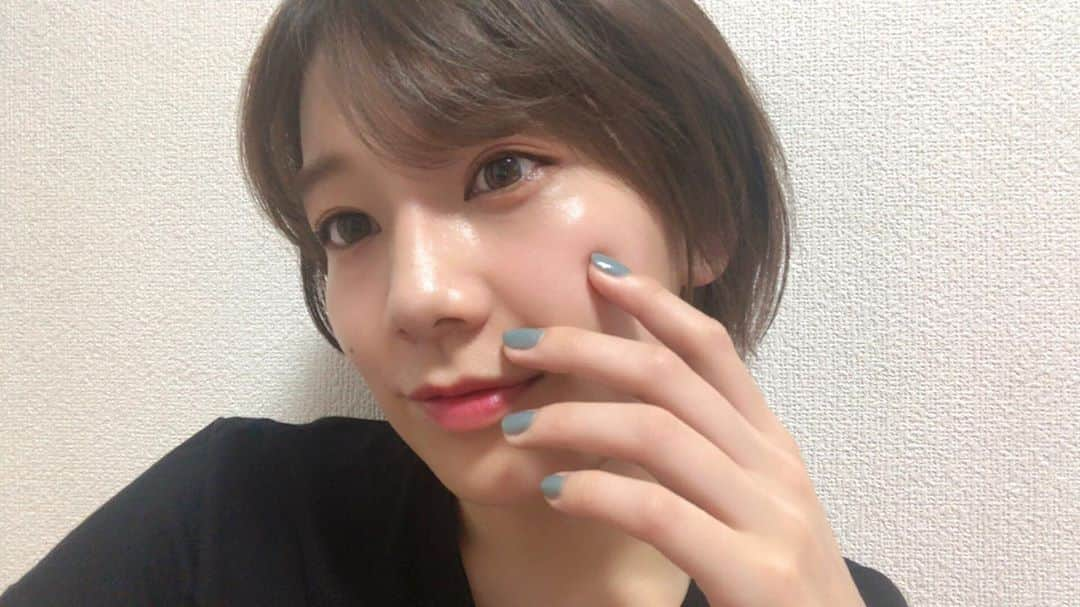 佐藤美希さんのインスタグラム写真 - (佐藤美希Instagram)「毎日しっかり睡眠をとってご飯を食べて汗を流しているから肌トラブルがかなり少なくなって嬉しい☺️ #肌感 #睡眠 #食事 #運動 #やっぱり大切だね #紫外線が強くなる時期は毎年肌荒れし始める #肌弱いです #敏感肌 #たくさんのコメントありがとうございます💕」5月30日 17時17分 - satomiki0626