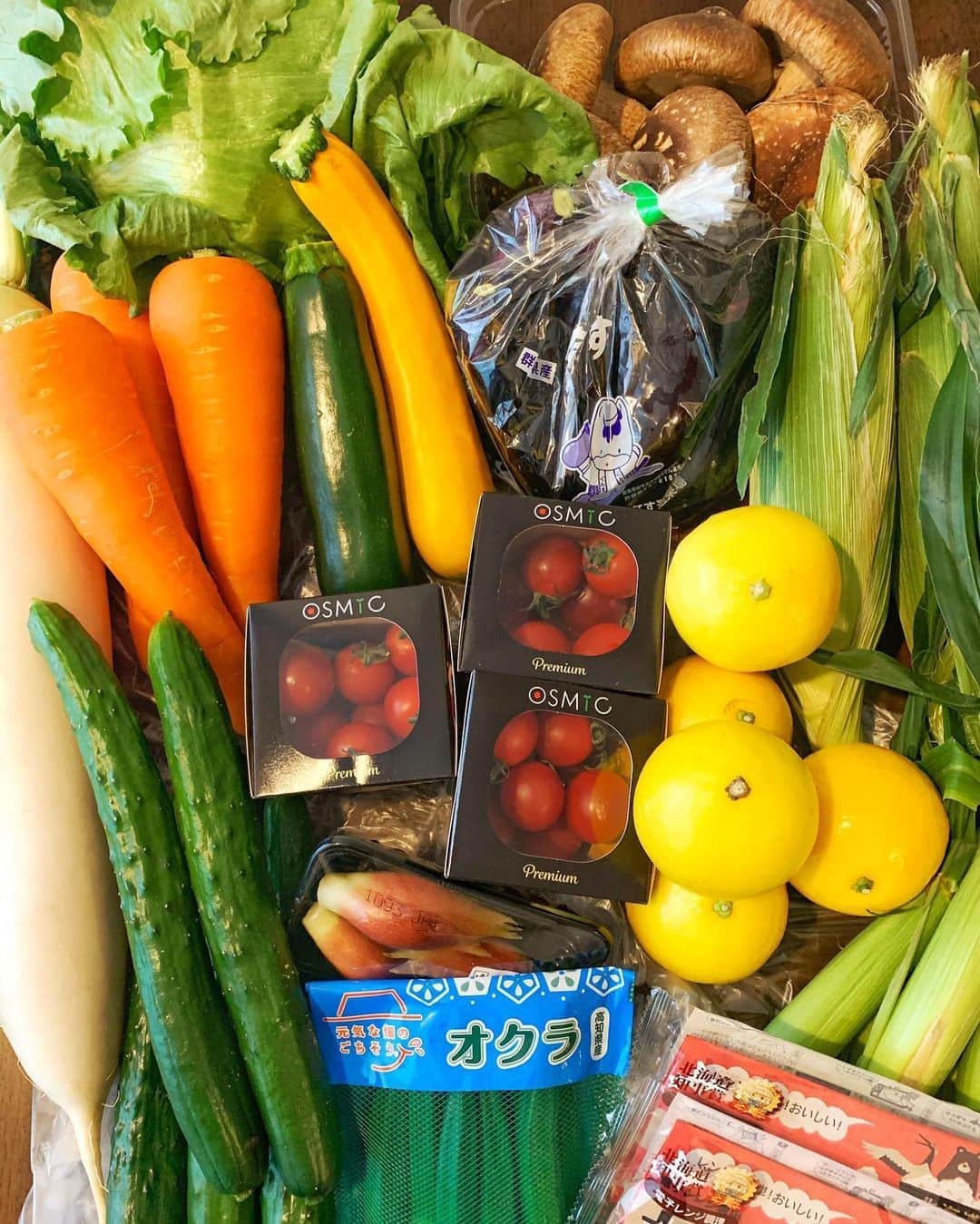 狩野英孝さんのインスタグラム写真 - (狩野英孝Instagram)「仲良くさせて頂いてる「TMT FOODs」さんから野菜買ってみた！ めっちゃ美味しそう！！ #tmtfoods」5月30日 17時19分 - kano9x