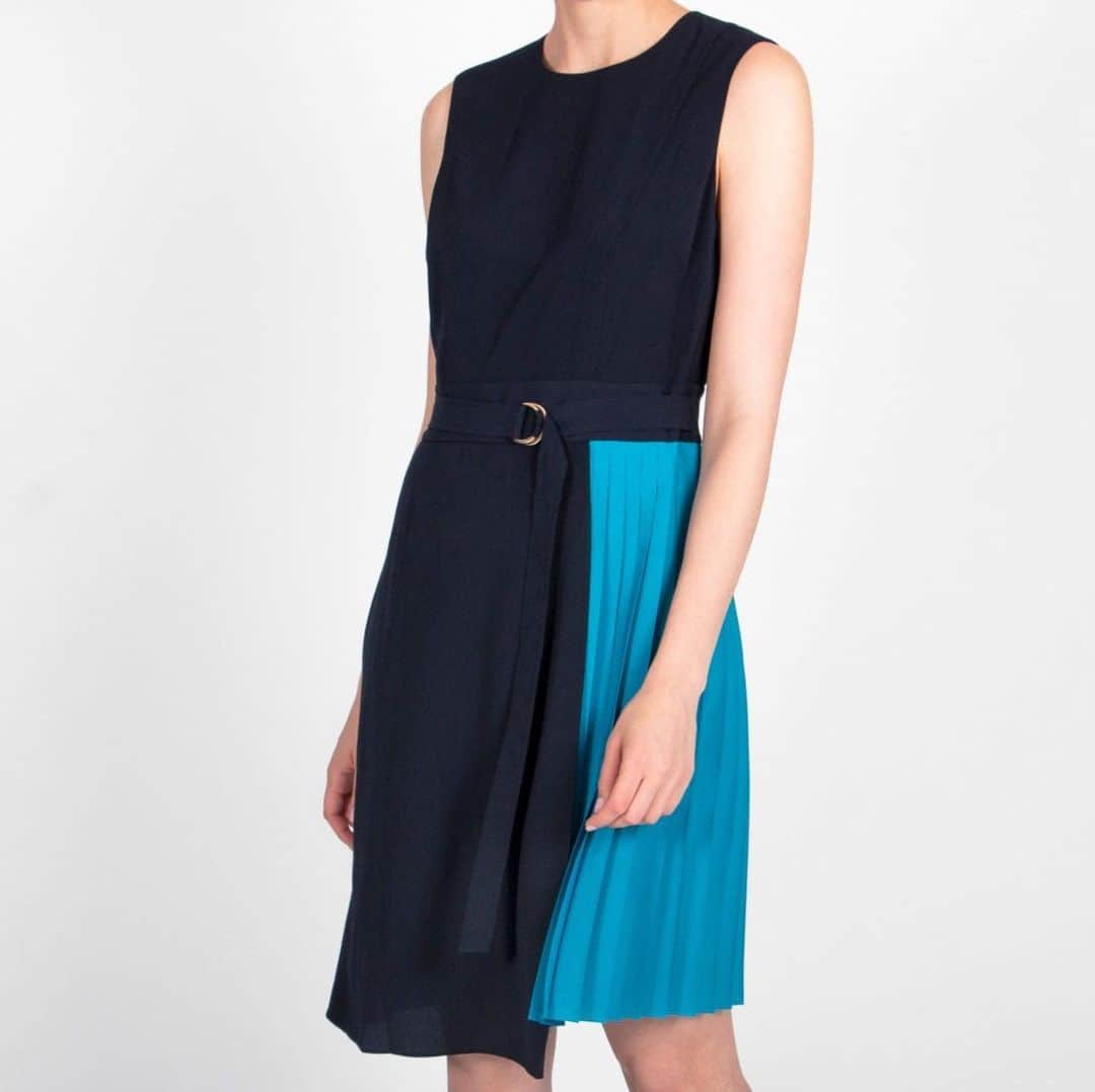 アクアスキュータムのインスタグラム：「Retaining the timeless Aquascutum aesthetic, our Summer dresses feature geometric and extroverted colour blocking paired with wit and bursts of colour. Made from the finest materials sourced and manufactured in Italy and Portugal.」