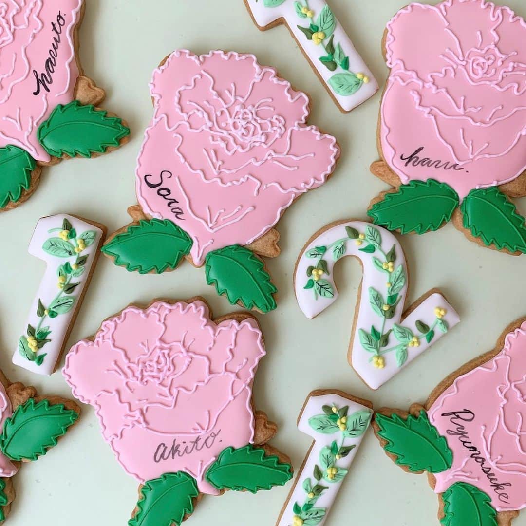 kikkoのインスタグラム：「@weekendstudio2017  今月のBirthdays cookieでした。 気に入っていただけますように。。。🌸」