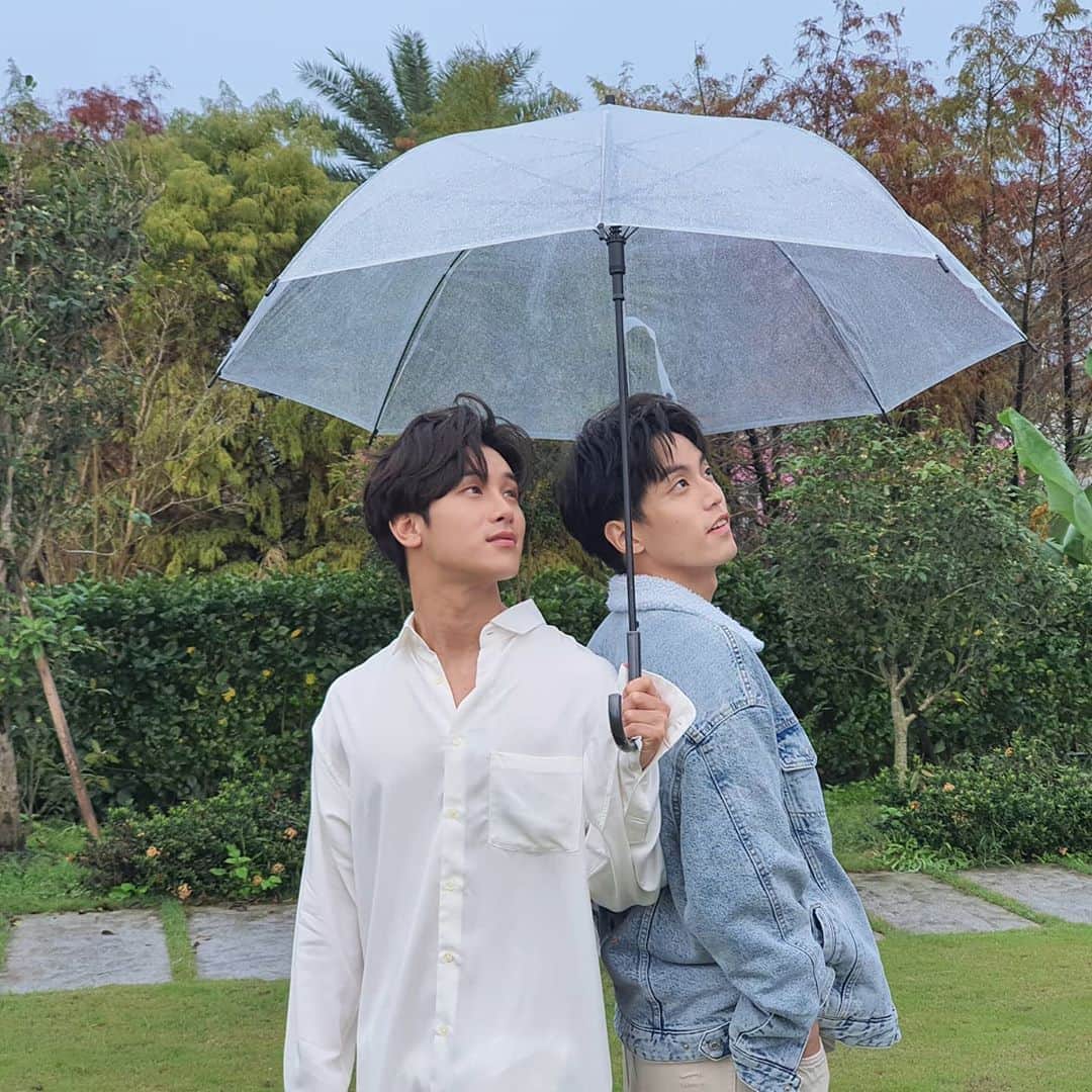 Lee Si-gangのインスタグラム：「Have a happy day.❣」