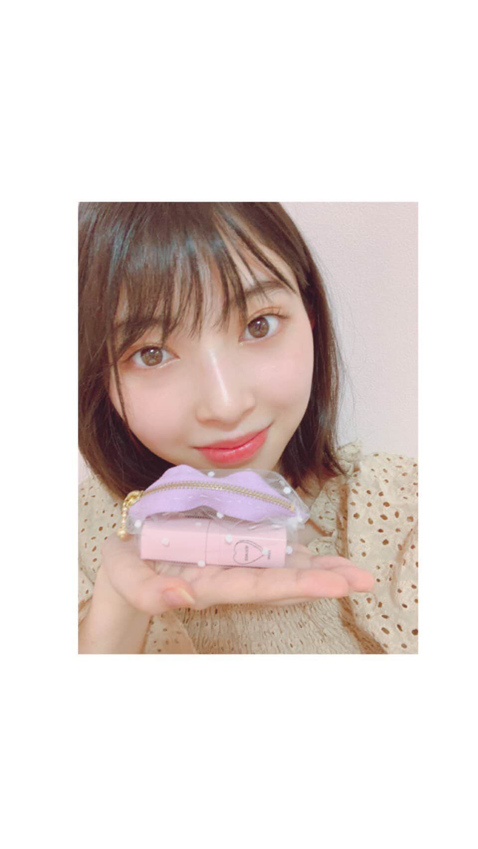 辻野かなみのインスタグラム：「❤︎ ﻿ ﻿ ﻿ 今回は、#裁縫 をしたよ！！﻿ ﻿ ミニポーチを作ってみた💟﻿ ﻿ ﻿ ﻿ ﻿ 21歳まであと…3日！﻿ ﻿ 21歳に向けて"素敵な大人がしていそうなこと"にチャレンジしてみた！﻿ ﻿ ﻿ #おうち時間﻿ #かなみんのYouTuberごっこ﻿ #辻野かなみ#かなみん#とき宣﻿ #超ときめき宣伝部 #instagood #instalike #followme」