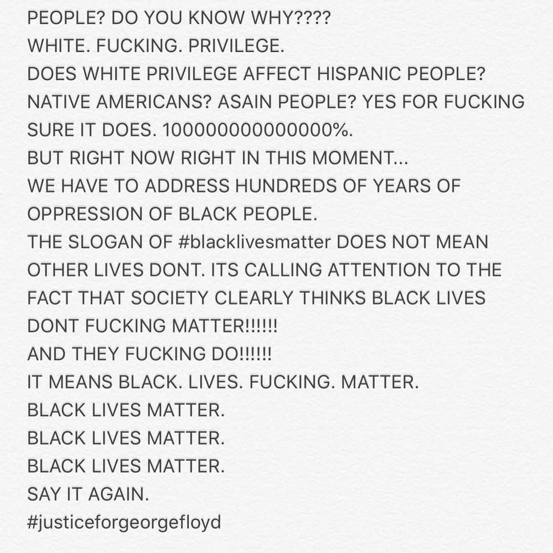 ビリー・アイリッシュさんのインスタグラム写真 - (ビリー・アイリッシュInstagram)「#justiceforgeorgefloyd #blacklivesmatter」5月30日 19時31分 - billieeilish