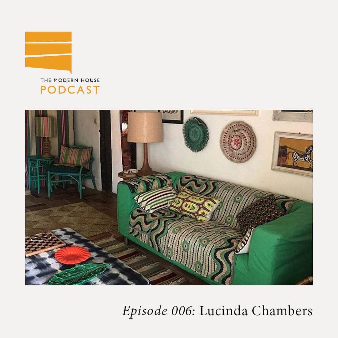 The Modern Houseさんのインスタグラム写真 - (The Modern HouseInstagram)「We are absolutely thrilled to have the former fashion editor of @britishvogue @lucindachambers as a guest on the latest episode of our podcast. Head to the link in our bio to hear Lucinda discuss her top three living spaces, including her home in Southwest France, pictures here.  @matt_gibberd @colville_official @collagerie」5月30日 19時34分 - themodernhouse