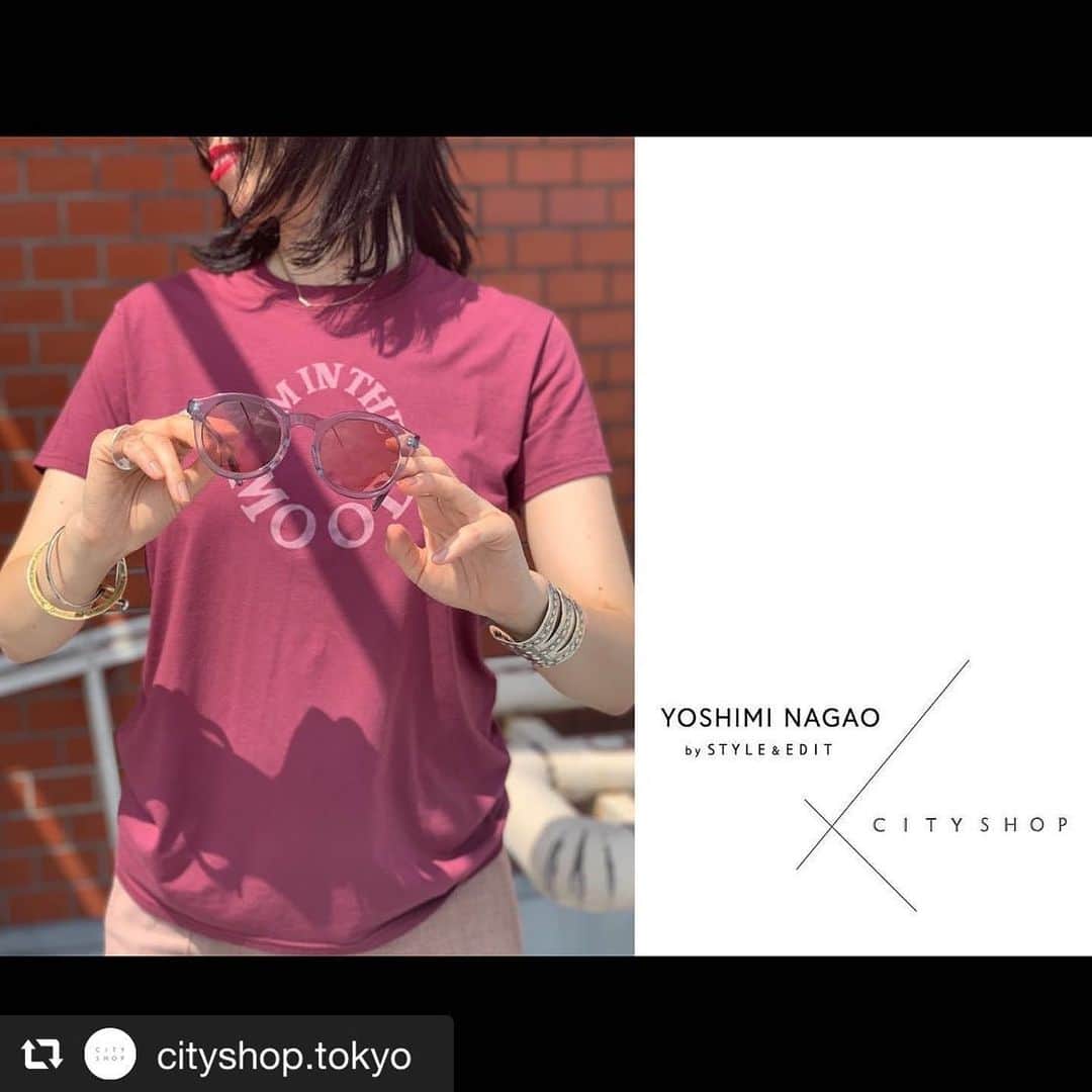 長尾悦美さんのインスタグラム写真 - (長尾悦美Instagram)「Vol.3 ‼︎ Please go and check out @cityshop.tokyo ♡  #repost @cityshop.tokyo via @PhotoAroundApp . 【YOSHIMI NAGAO by STYLE & EDIT x CITYSHOP 2020.06.06 (sat) 13:00 Launch 】 . .  _______________________  CITYSHOPでは、髙島屋STYLE&EDITクリエイティブディレクターで、ELLE onlineスタイルインサイダーでもある長尾悦美氏とのコラボレーションアイテムの第３弾を、６/６(土)より発売いたします。 今回はカットソー3型に加え、眼鏡における匠 <SANROKUGO>をゲストにお迎えし、完全オリジナルのサングラス３型も製作。 形、カラーリング、顔へのフィット、すべてに拘り尽くしたスペシャルなサングラス。数量限定です。ぜひお見逃しなく。 （*サングラスは６月下旬のお届けとなります。店頭にて実物をお試し頂きながら、受注を承ります。） _______________________ ◼︎ITEM : 2 LOGO T- Shirt col: white,bordeaux ¥10.000＋tax . . ◼︎YOSHIMI NAGAO by STYLE & EDIT x CITYSHOP  Presented by SANROKUGO  SUNGLASSES ‘BOSTON’　 col: grey,clear ¥35.000＋tax  #CITYSHOP  #Shibuya #Shinjuku #TOKYO #OSAKA #KYOTO #FASHION #FOOD #culture」5月30日 19時50分 - yoshiminagao