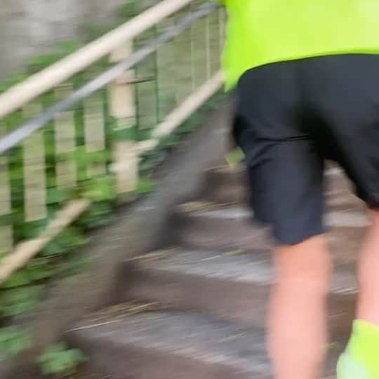 のインスタグラム：「スポーツ界が動きはじめています。 . ラモスも準備しています⚽️😊👍 . もちろん、安全、健康を最優先‼ . まだまだ、終息していません。 . 油断することなく暮らしましょう。 . .  #ラモス瑠偉　#ramos #ruyramos #カリオカ　#carioca #サッカー　#Futebol #soccer #Football #Futsal #Beachsoccer #ldh #ldhsports」